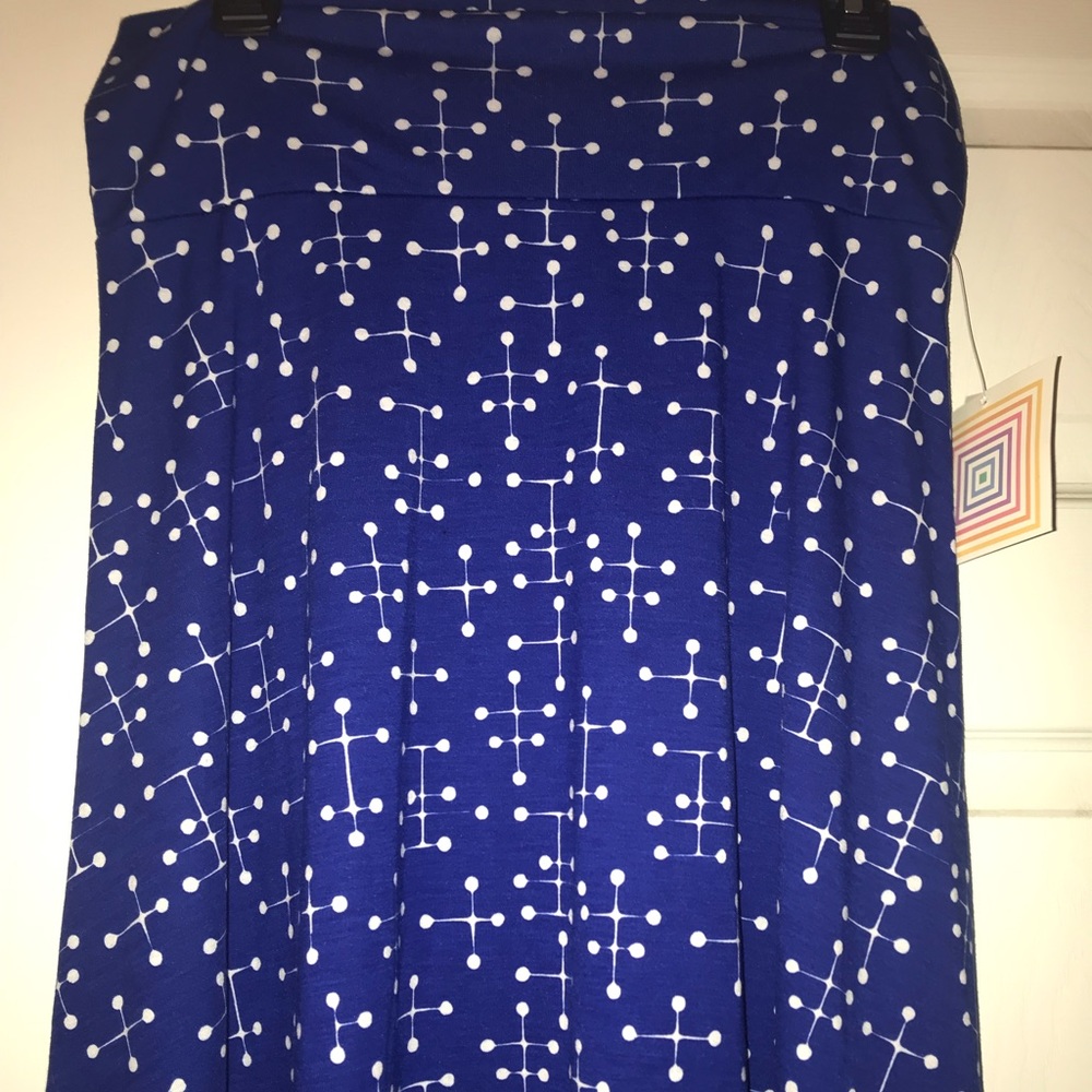 BNWT LuLaRoe Azure skirt
